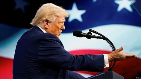 Trump Advierte: "Cuba es la Siguiente" desde Miami