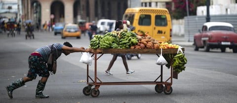 Cuba: La Danza Cara de los Alimentos en la Canasta Familiar