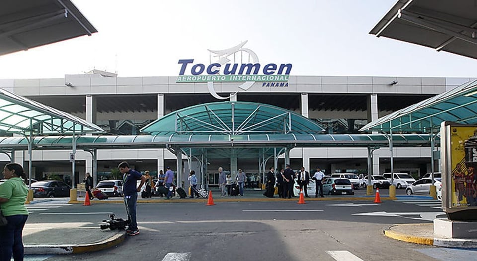 ¡Oye, Cuba! Panamá te pone doble candado en el vuelo, ¡qué bochinche!