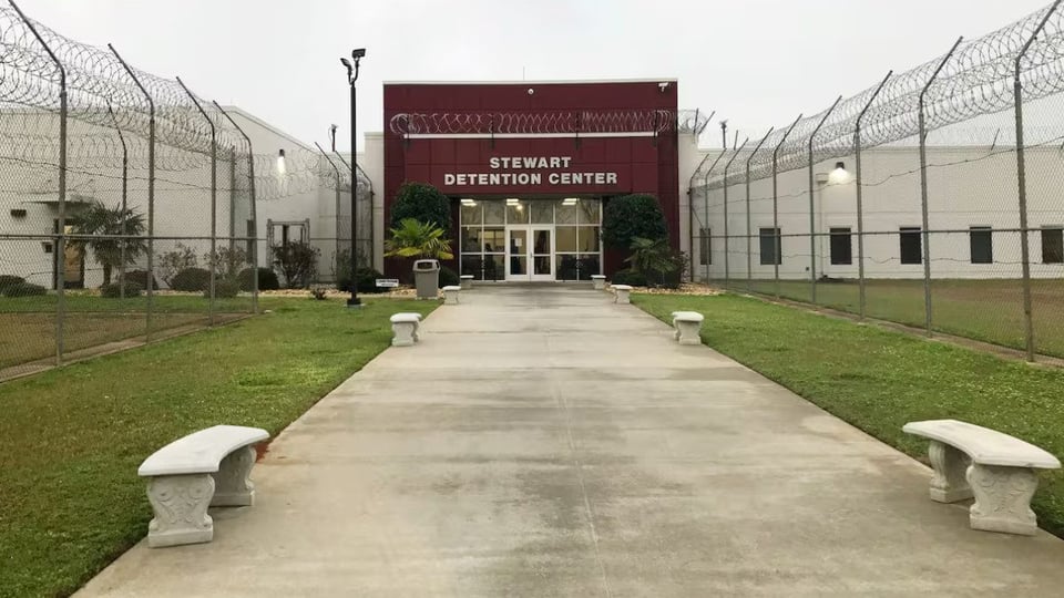 ¿Qué le pasó al cubano en la cárcel de ICE en Georgia? Madre clama por respuestas