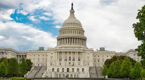 Propuesta en EE.UU. busca gravar a multimillonarios para financiar pagos a ciudadanos