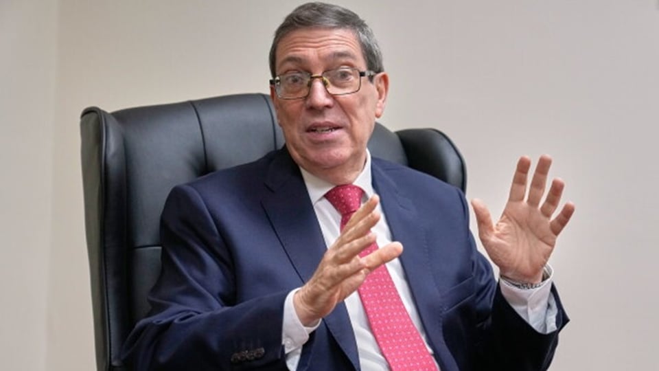 ¡Fuego! Canciller cubano le grita a EE.UU. por robarle el petróleo que le roban