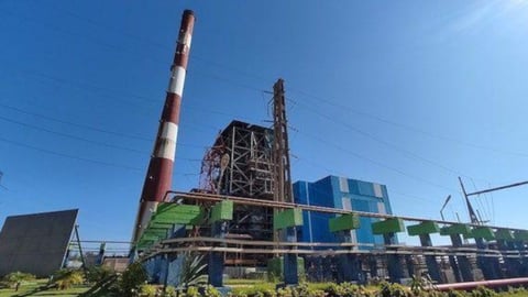 Reparaciones en la Guiteras: Director Niega Fallos, Otra Avería Tensa la Red Eléctrica Cubana