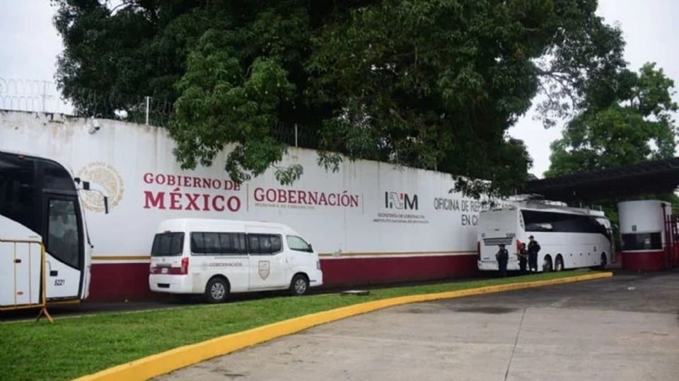 ¿Un Incendio en la Frontera? ¡Cubanos Arman Tremendo Bochinche en Estación Migratoria de Chiapas!