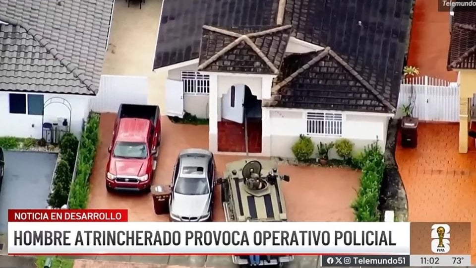 Operativo Extremo en Hialeah: Gas Lacrimógeno y SWAT para Capturar a Migrante