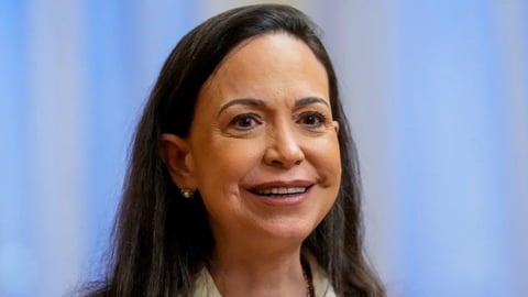 Machado: El Futuro de Cuba Depende del Cambio en Venezuela