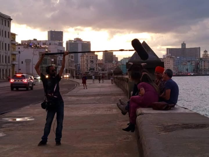 Nuevo Ataque al Cine Cubano: Resolución 61 Limita la Creatividad y Encarga Rodajes