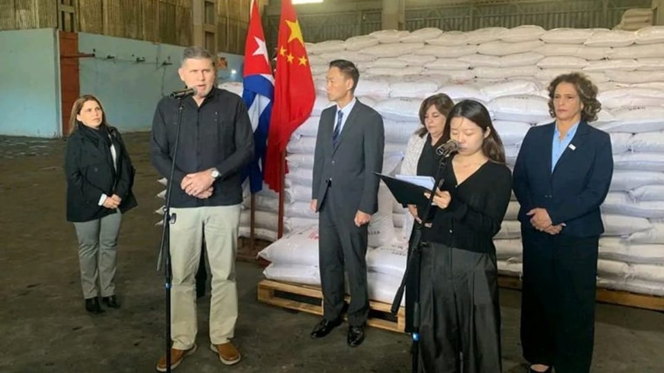 Cuba recibe cargamento de arroz chino en medio de escasez
