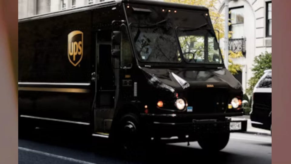 ¿Qué pasó con los iPhones y MacBooks robados en UPS? ¡El bochinche en Miami!