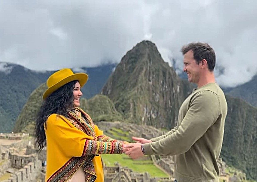 ¡Candela pura! Camila Arteche destapa al novio y las redes explotan