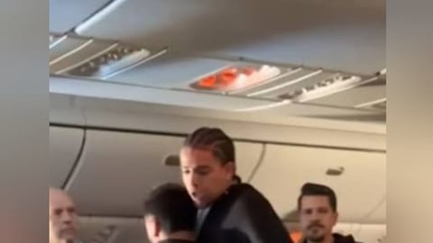 ¿Dulce veneno? Hombre enloquece en pleno vuelo Madrid-Miami por caramelo misterioso