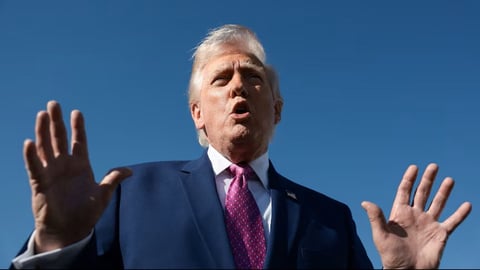 Trump intensifica preparativos militares contra Cuba, según reportes