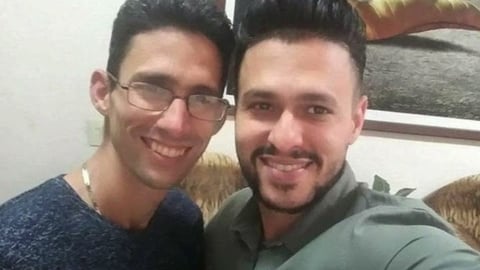 ¡Por gritar "Unido Jamás"! ¿Ahora los separan en la prisión?