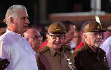 Díaz-Canel se emociona al recordar a Ramiro Valdés en acto del MININT