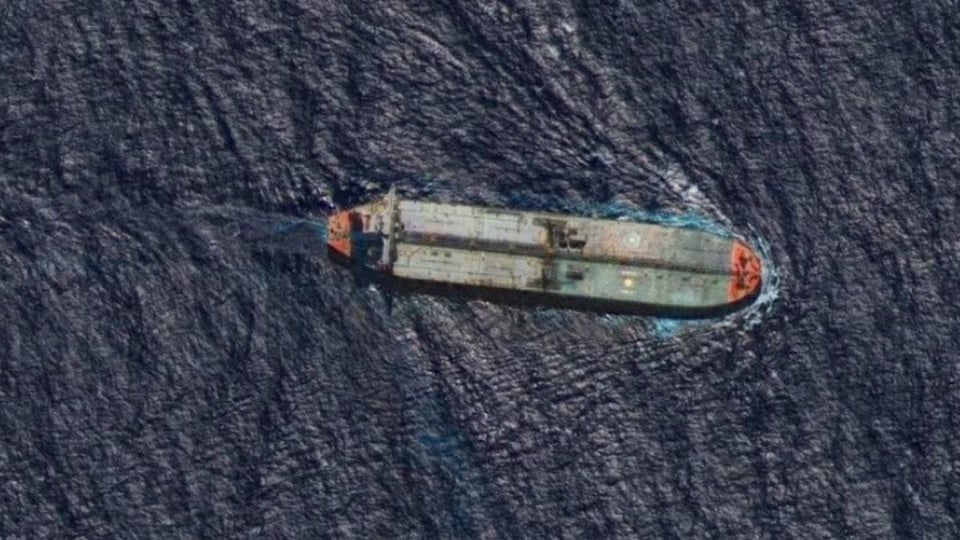 ¡Bochinche! ¿Petrolero cargó pa' Cuba o se esfumó la gasolina?