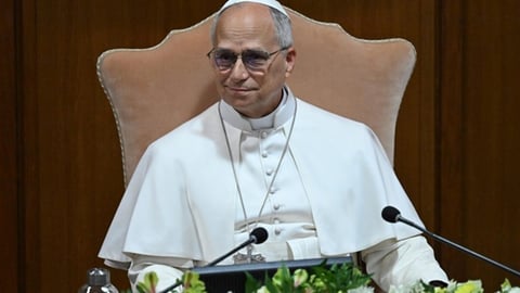 Papa León XIV pide frenar la IA y controlar su avance descontrolado