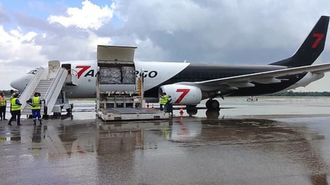 EEUU Envía Primer Cargamento de Ayuda Humanitaria a Cuba