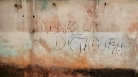 Mensajes contra el Gobierno aparecen en Santa Marta