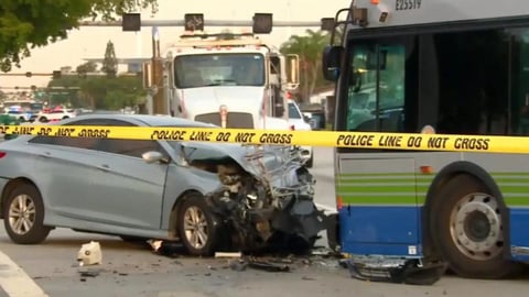 Joven Muere Tras Ignorar Semáforo en Miami Gardens