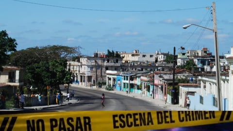 ¿Qué Lío en San Miguel del Padrón? ¡Bala y Correr que te Matan!