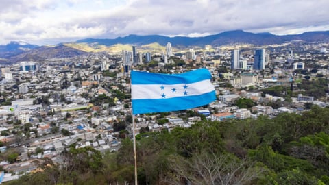 Honduras en la Mirilla: Detectan Cubanos y Venezolanos en Nóminas Fantasma de Infraestructura