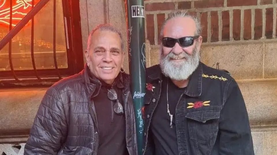 ¿QUÉ PASÓ, COMANDANTE? ¡Los Galanes de Cuba se juntan en NY como en los viejos tiempos!