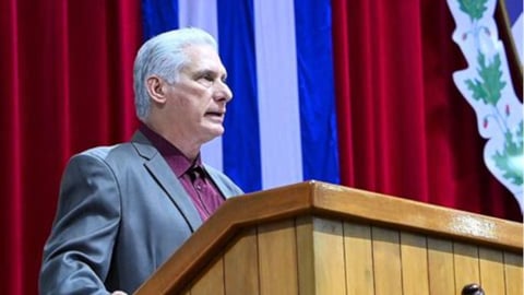 ¡Cuidado, mi gente! Díaz-Canel quiere a los CDR más ‘en la calle’ que nunca, ¡y tú no te imaginas por qué!