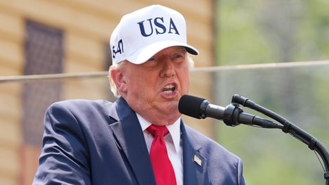 Trump advierte a Europa sobre riesgos de acoger delincuentes y critica sus políticas migratorias
