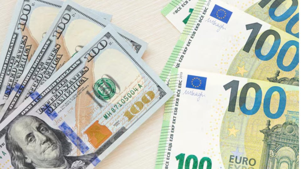 ¡Ay, mi gente, el peso cubano se nos fue en banda contra el dólar y el euro!