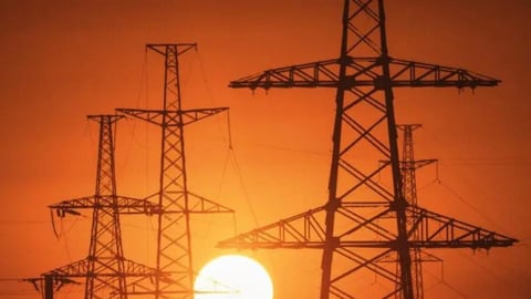 Nuevo Colapso Complica la Recuperación Eléctrica en Cuba