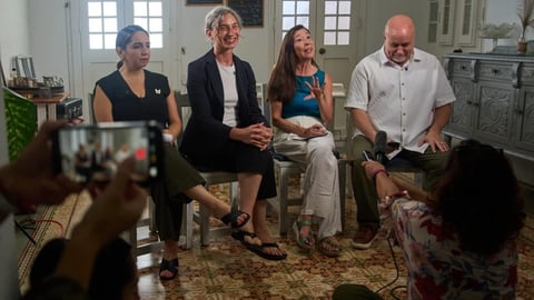 Congresistas Demócratas Visitan Cuba y se Reúnen con Díaz-Canel
