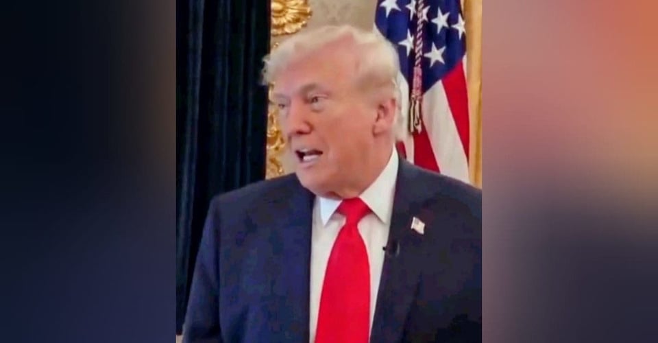 ¡Ay, mi madre! ¿¡Trump con chismecitos secretos y echándole flores a los cubanos!?