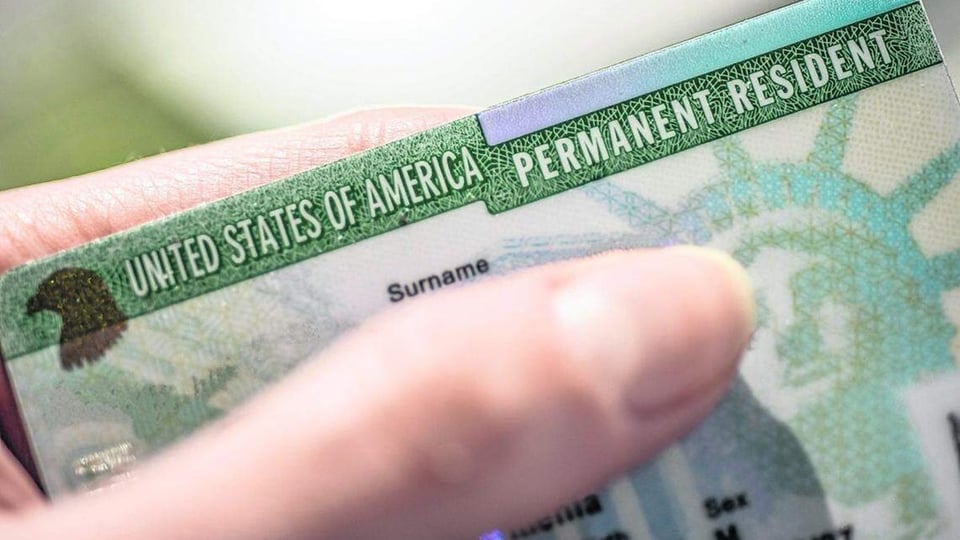 ¡Tremenda movida con la Green Card! Trump dice que no pasa nada, pero los abogados se jalan los pelos