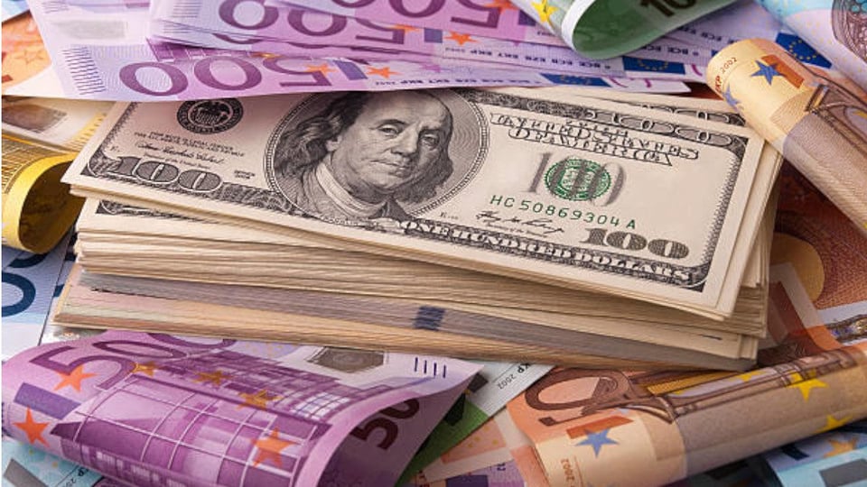 ¡El Dólar Se Desinfla en Cuba! Euro Aguanta el Tipo en la Calle