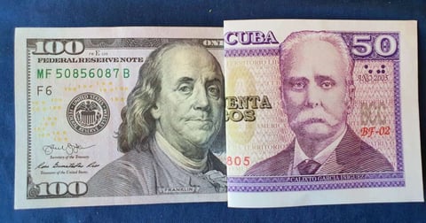 ¡El dólar y el euro le dieron un trompón al peso cubano!