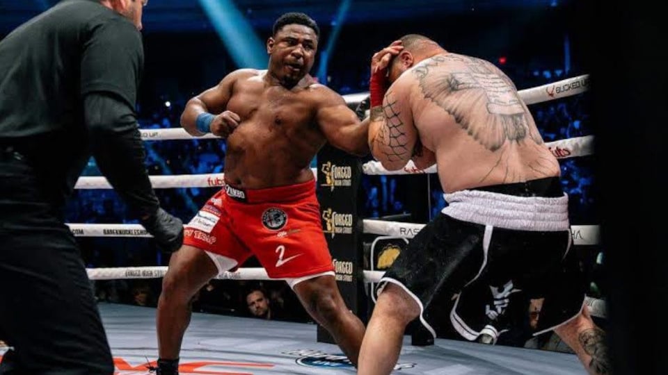 ¿El Zambo Perdomo se corona campeón o se queda en el intento? ¡La pelea por el título mundial se acerca!
