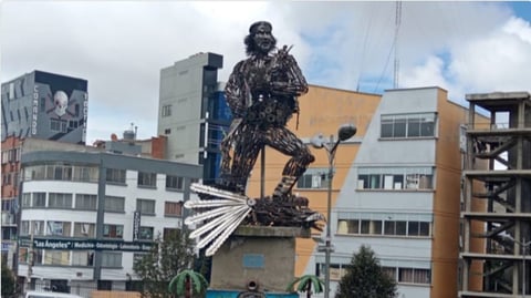 ¿Adiós al Che en Bolivia? Proponen tumbarle monumentos
