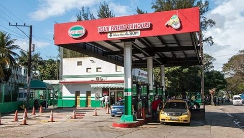 ¡Gasolina en USD por cuenta gotas! ¿Cimex está jugando al escondite con el combustible?