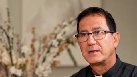 Sacerdote cubano: Apagones son un castigo, no solo falta de luz