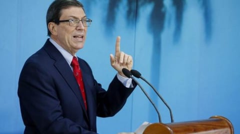 Cuba Evalúa la Oferta de Ayuda de EE.UU. en Medio de Crisis