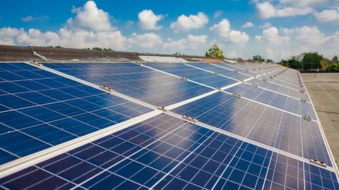 ¡Solidaridad Italiana Enciende Focos en Cuba! Recaudan Millones Para Paneles Solares