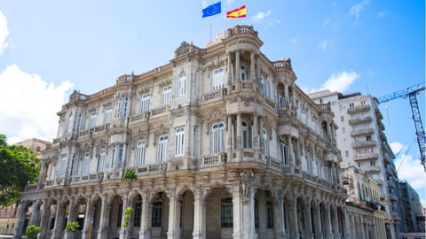 ¿Se va a armar la trifulca? El Consulado de España en Cuba llama a elecciones y dos listas se tiran de los pelos