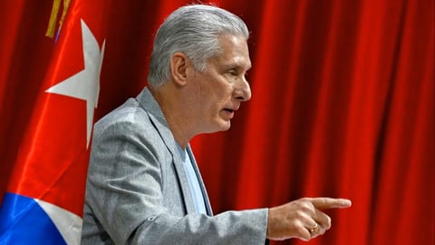 Cuba Propone Diálogo Económico con EE.UU. pero Rechaza Cambios Políticos