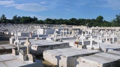 Suspenden entierros en Las Tunas por colapso del cementerio
