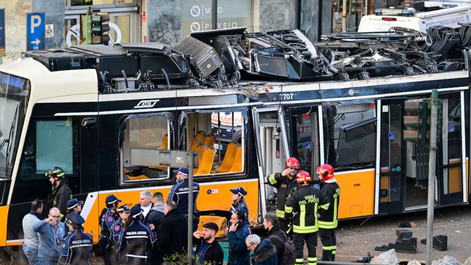 ¡Milán Patinando! Tranvía se vuelve loco, deja muertos y heridos en plena Fashion Week