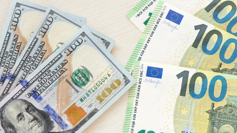 ¿Y tú supiste lo último? El dólar y el euro se burlan del peso cubano en la calle