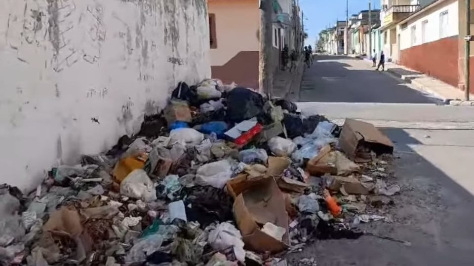 Denuncian un basurero peligroso cerca del Hospital Pediátrico de Matanzas