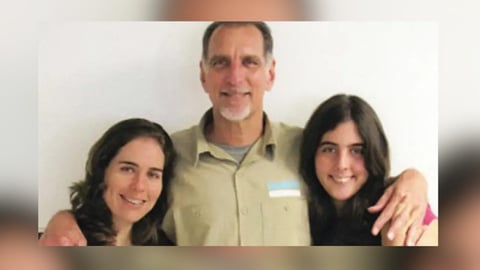 Hija de espía cubano René González estudiará en Japón con beca