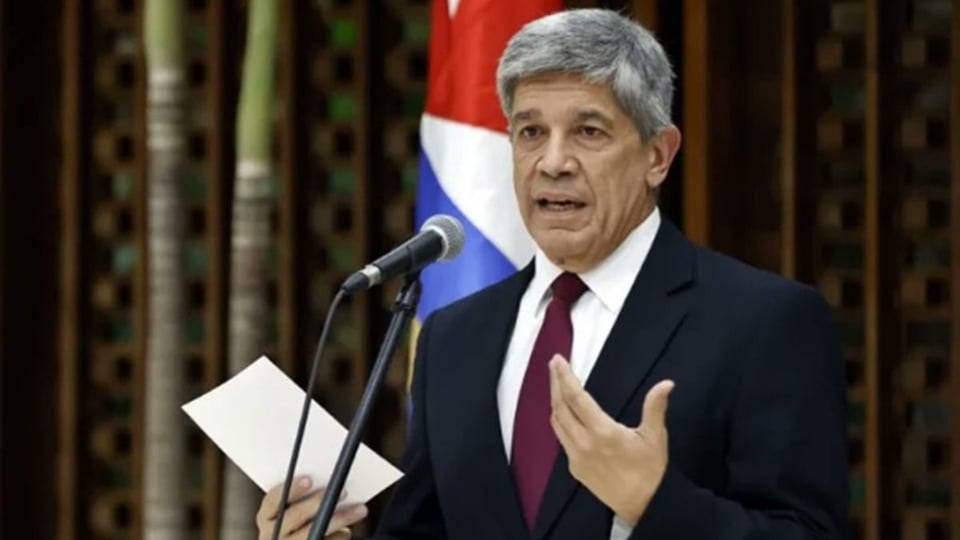 ¿Le llegó la ayuda a Cuba o se quedó en el aire? ¡El gobierno dice que sí, pero con sus condiciones!