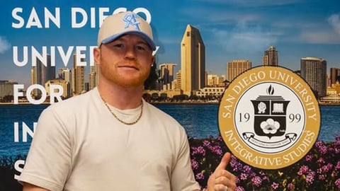 Canelo Álvarez Inicia Estudios Universitarios a los 35 Años para su Futuro Empresarial